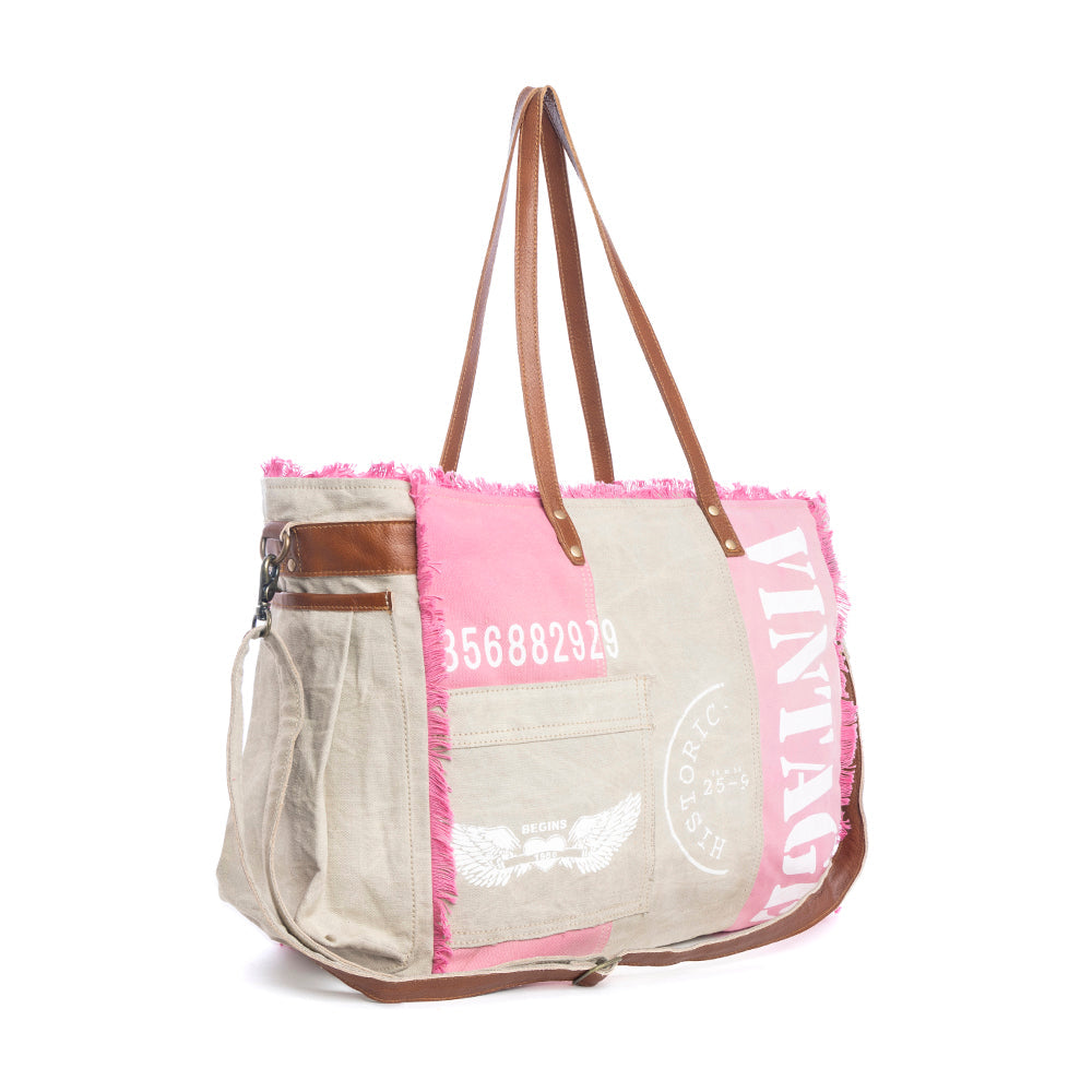 Mirna Queen Creek Weekender Bag in Pink - Spacious Leather Travel Tote