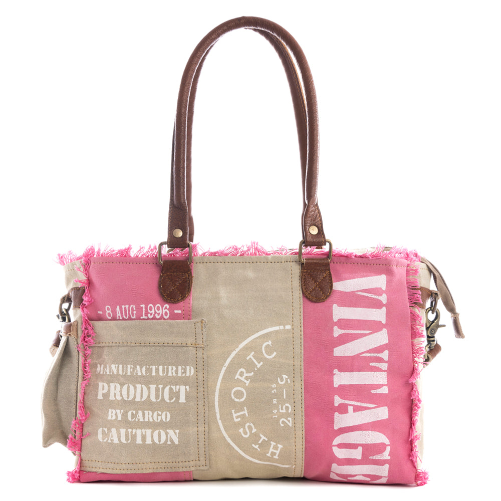 The Queen Vintage Creek Crossbody Bag in Pink