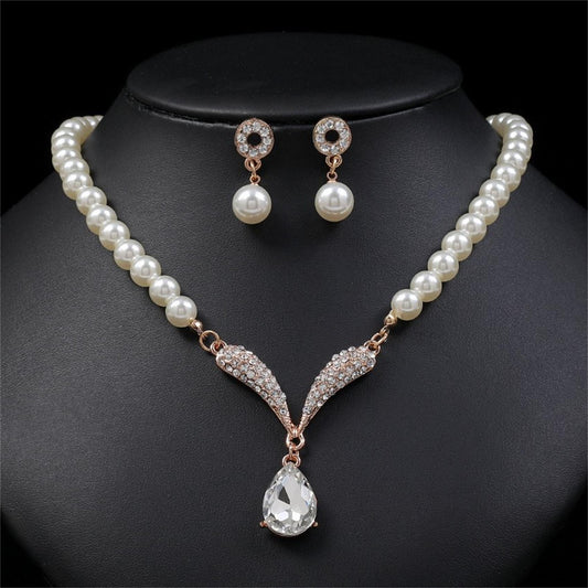 Elegant Pearl Bride Necklace Set