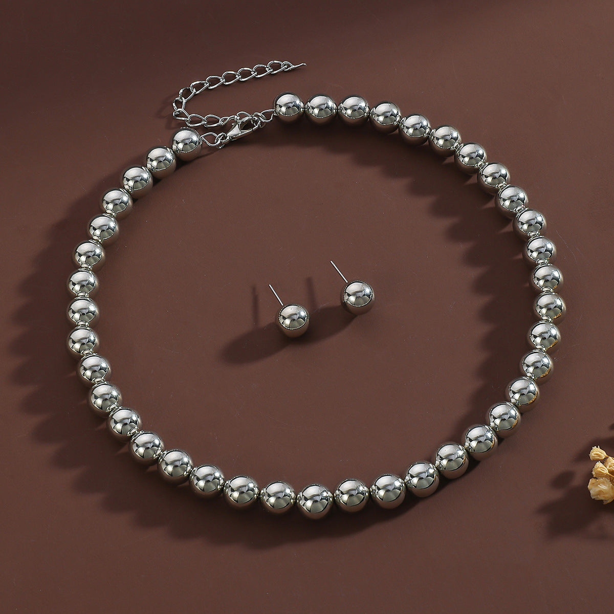 Geometric Round Metallic Beads Choker Necklace Jewelry Set