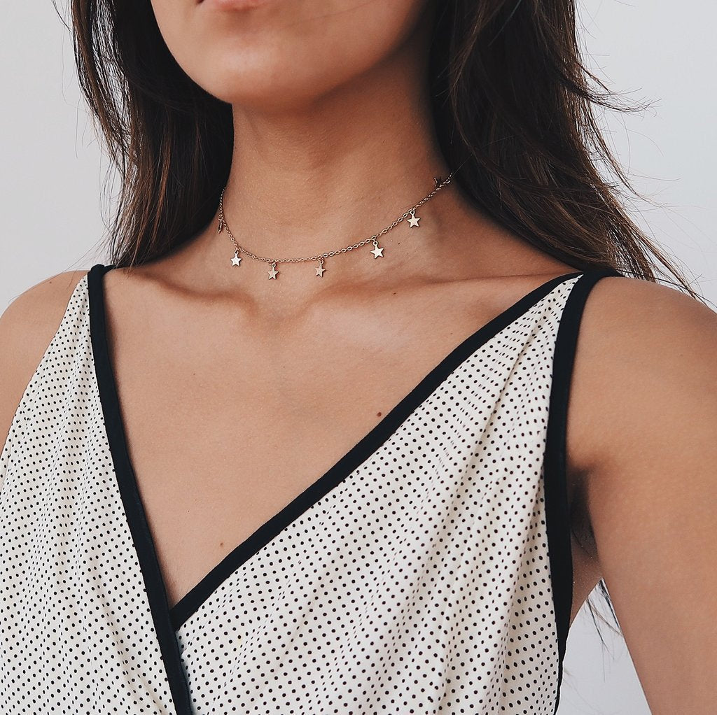 Star Pendant Choker Necklace