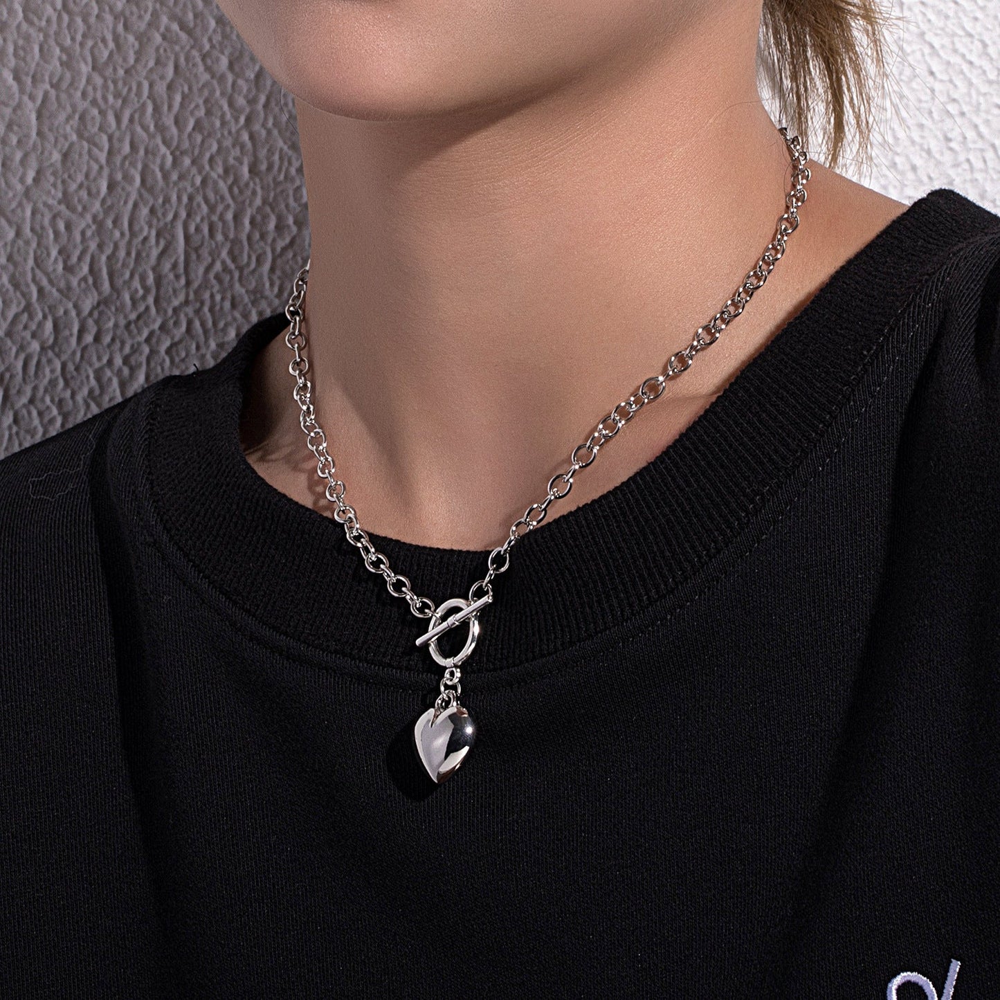 Heart Pendant Chain Necklace