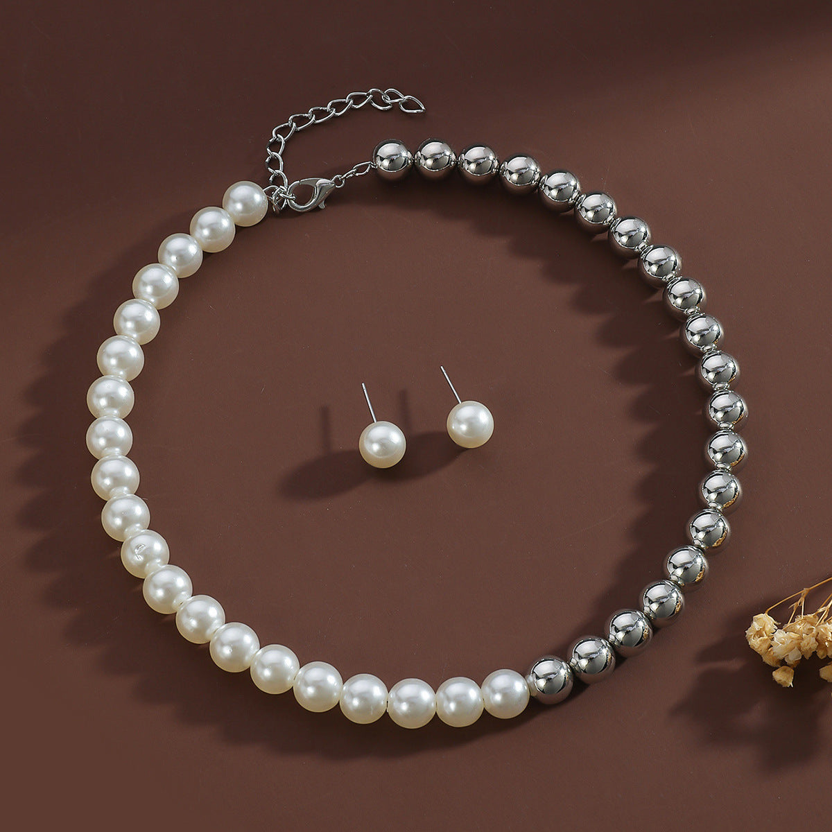 Geometric Round Metallic Beads Choker Necklace Jewelry Set