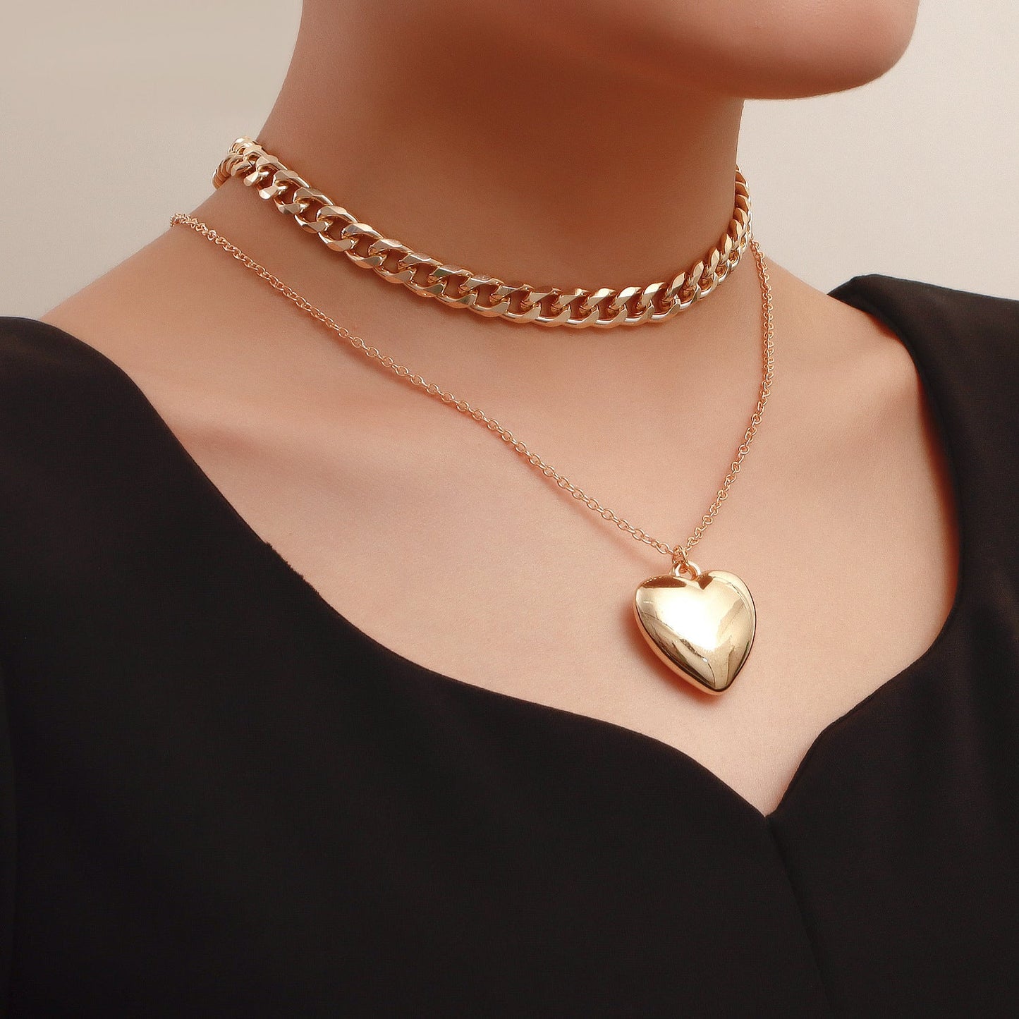 Double Layered Heart Pendant Necklace