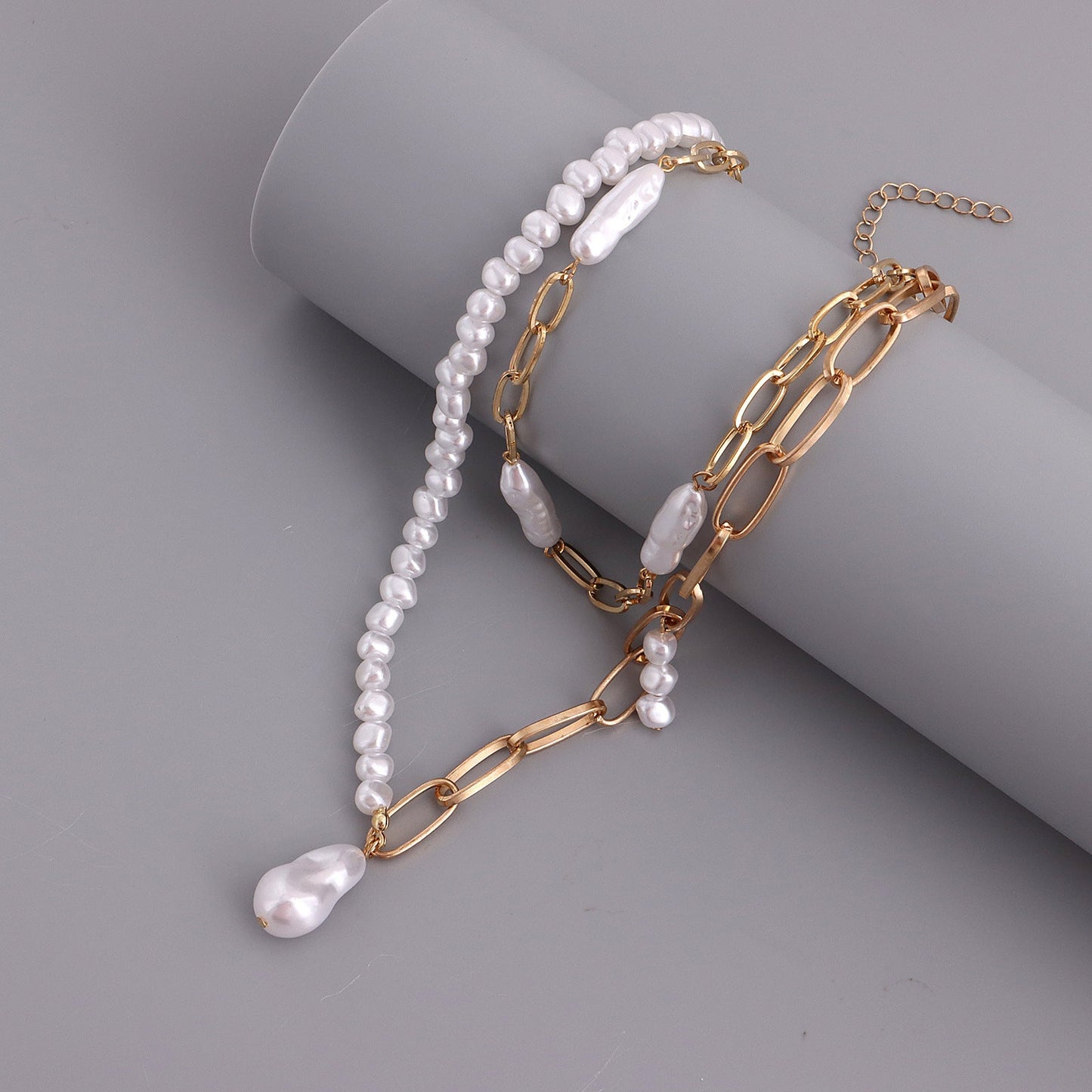 Irregular Imitation Pearl Two Layered Necklaces