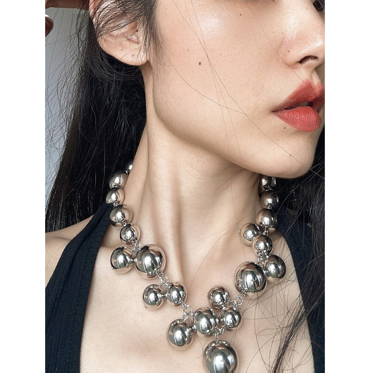 Chunky Bead Choker Necklace