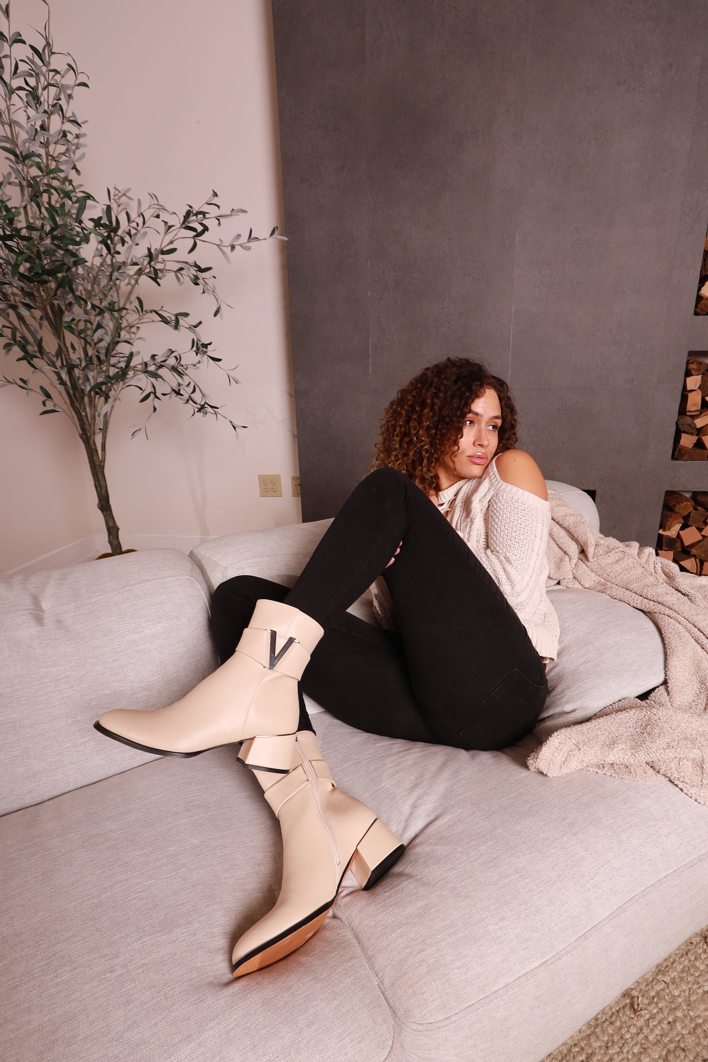 Cadence Booties Beige
